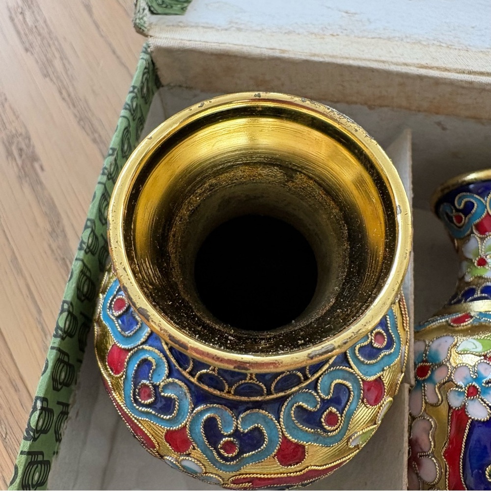 Vintage Authentic Asian Cloisonné Vases Set - Picture 10 of 11